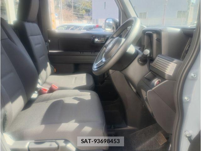 Honda N-VAN 2025-08 4328681-5