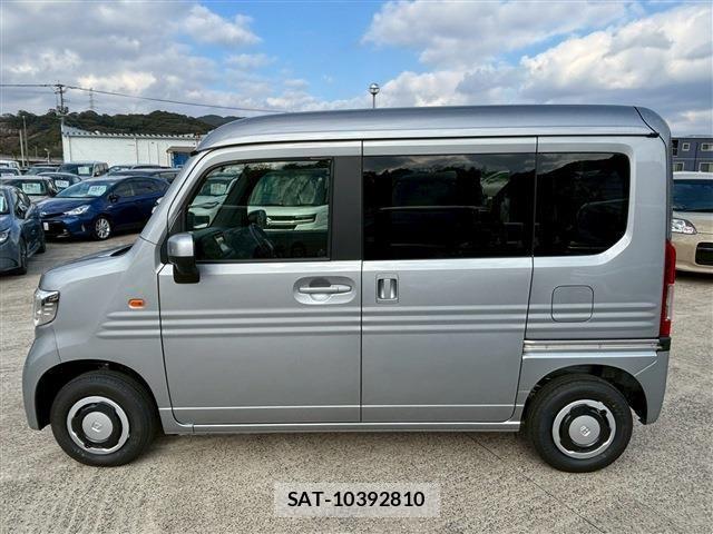 Honda N-VAN 2025-11 4372201-10