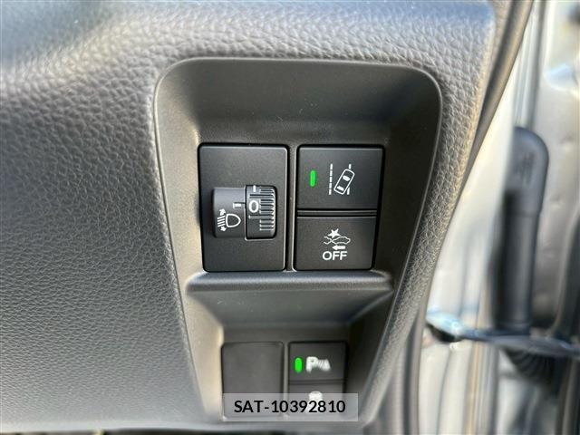 Honda N-VAN 2025-11 4372201-17