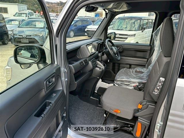 Honda N-VAN 2025-11 4372201-3