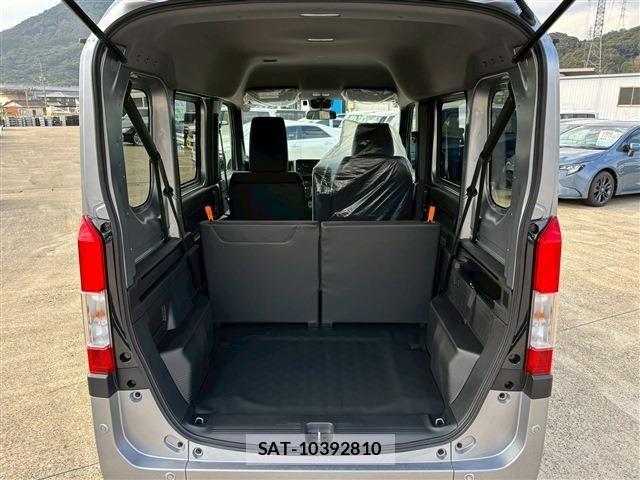 Honda N-VAN 2025-11 4372201-6