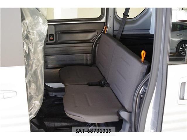 Honda N-VAN 2025-11 4598610-20