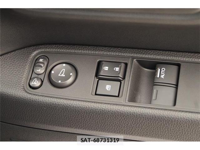 Honda N-VAN 2025-11 4598610-25