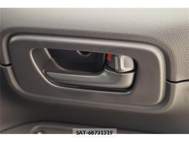Honda N-VAN 2025-11 4598610-26