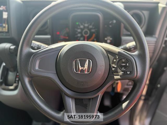 Honda N-VAN 2025-03 5874787-15