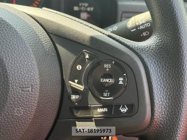 Honda N-VAN 2025-03 5874787-16