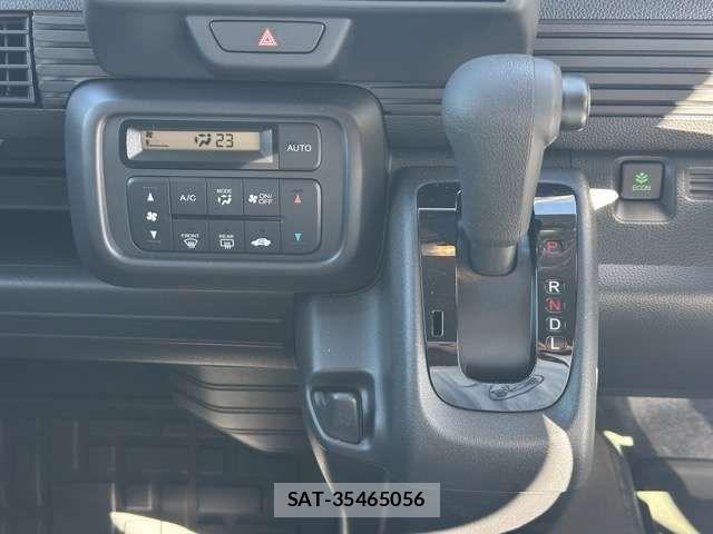 Honda N-VAN 2025-12 5874784-18