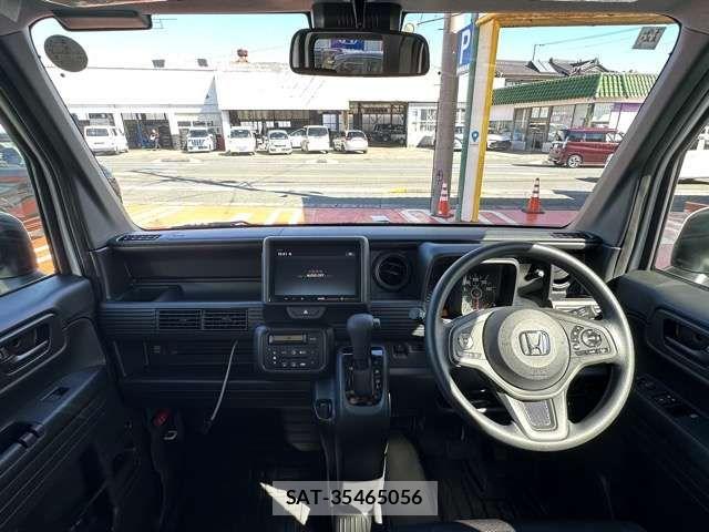 Honda N-VAN 2025-12 5874784-6