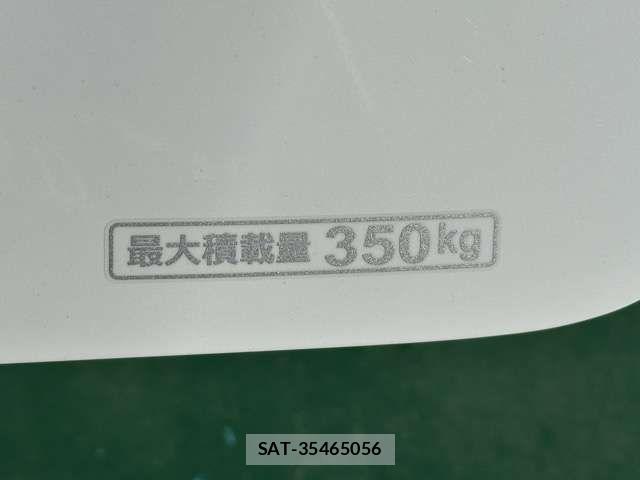 Honda N-VAN 2025-12 5874784-8