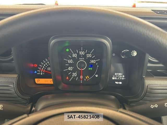Honda N-VAN 2026-02 6218062-18