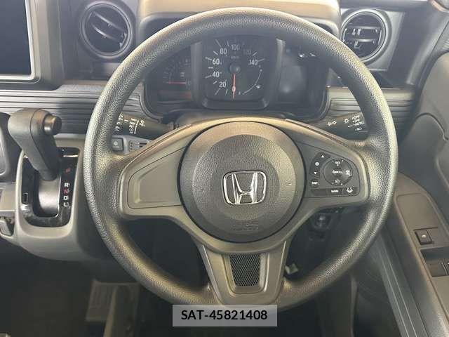 Honda N-VAN 2026-02 6218062-7