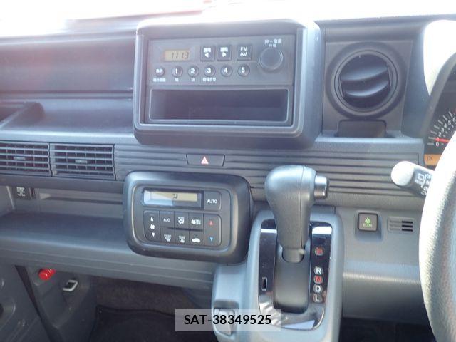 Honda N-VAN 2019-12 6265446-11