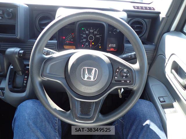 Honda N-VAN 2019-12 6265446-7