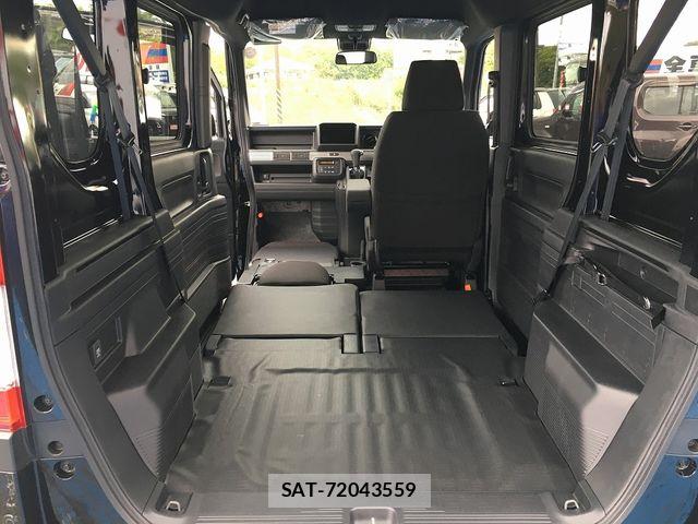 Honda N-VAN 2025-10 6546360-19