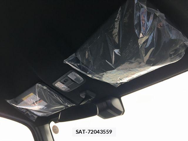 Honda N-VAN 2025-10 6546360-28