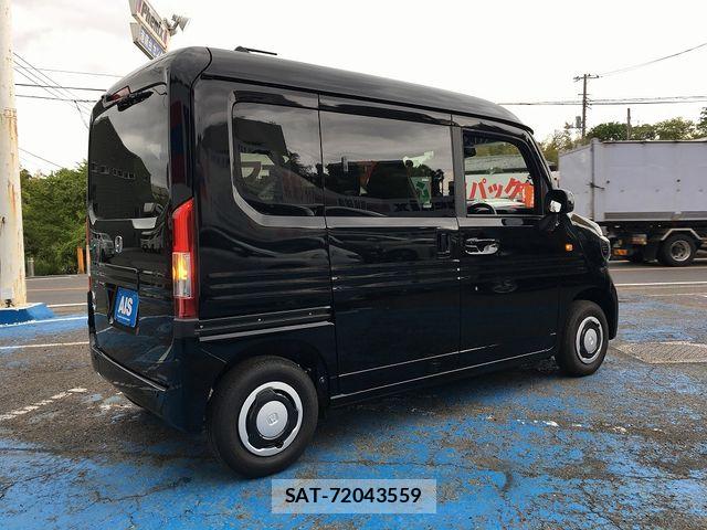 Honda N-VAN 2025-10 6546360-3