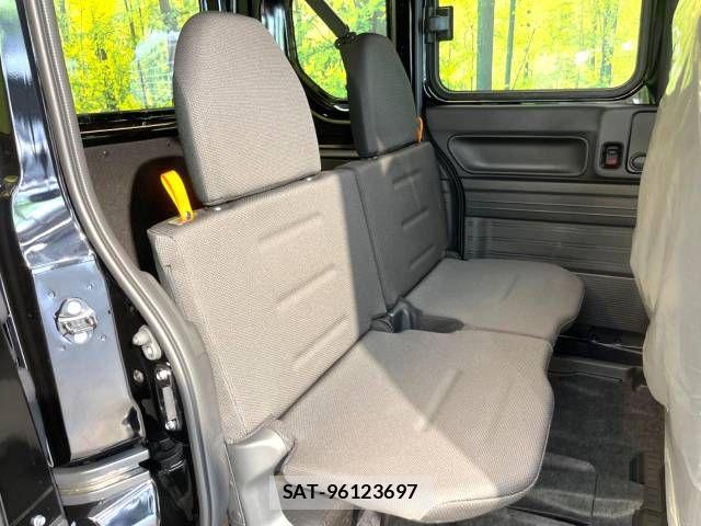 Honda N-VAN 2024-08 6613953-9