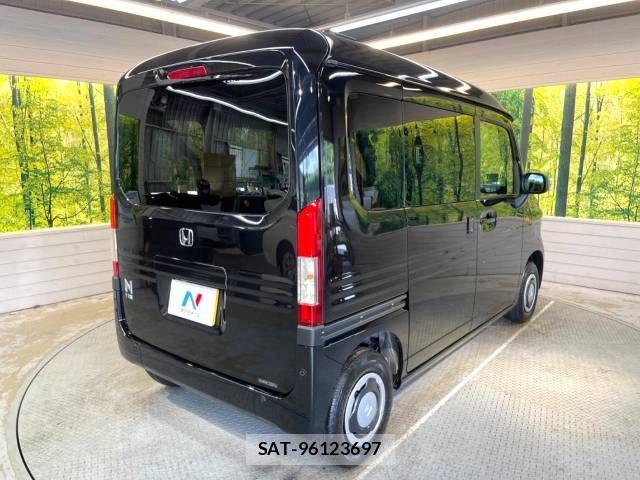 Honda N-VAN 2024-08 6613953-17