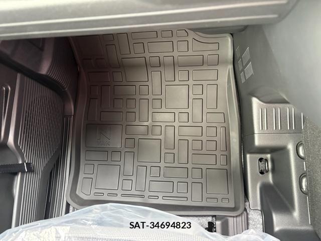 Honda N-VAN 2025-08 6613951-27