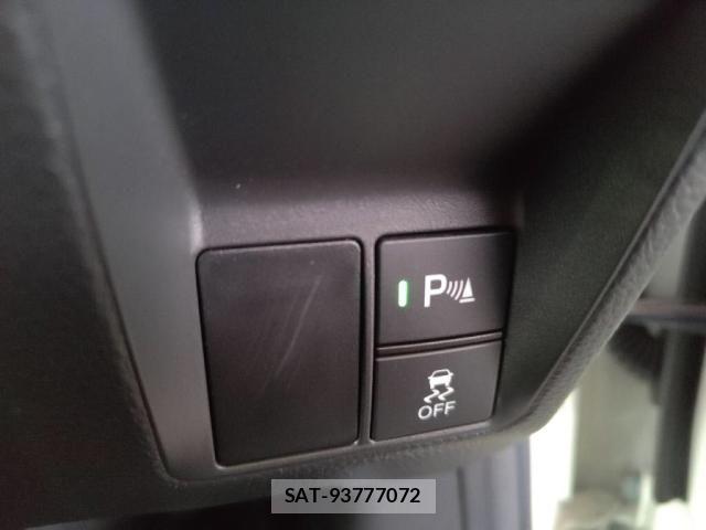 Honda N-VAN 2020-03 6642161-21