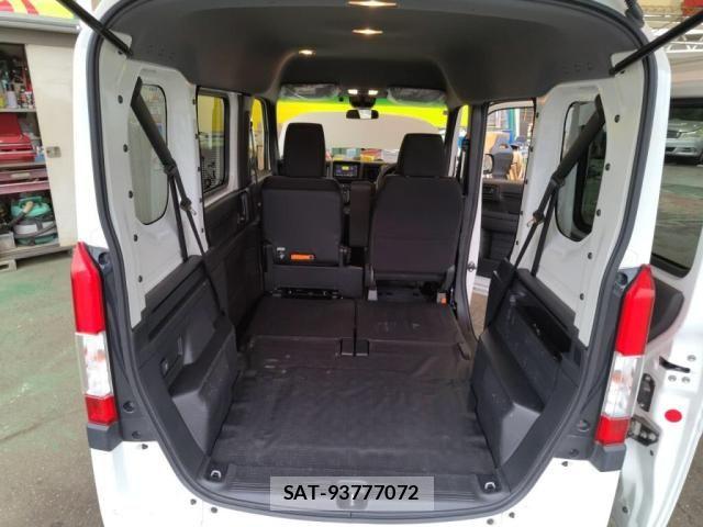 Honda N-VAN 2020-03 6642161-26