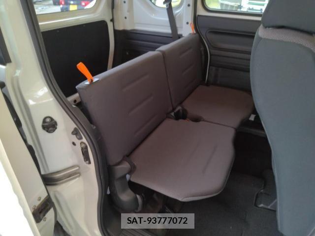 Honda N-VAN 2020-03 6642161-27