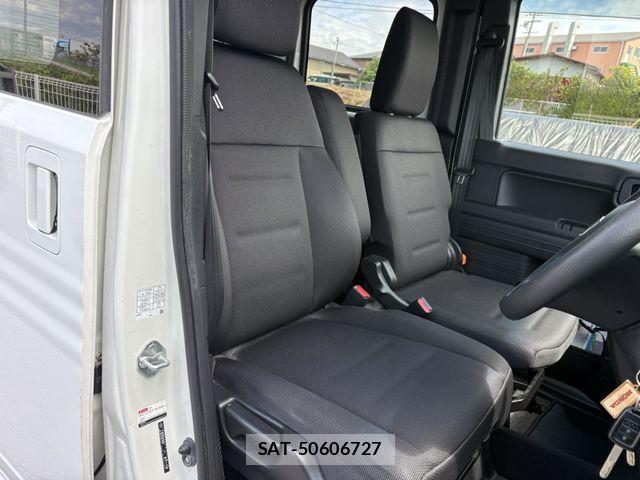 Honda N-VAN 2020-04 6677388-19