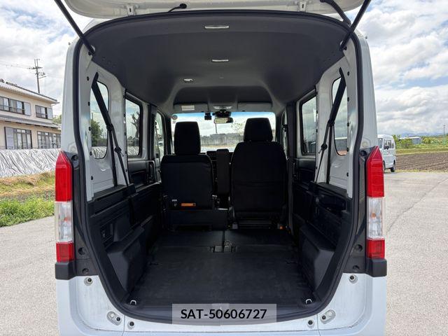 Honda N-VAN 2020-04 6677388-23