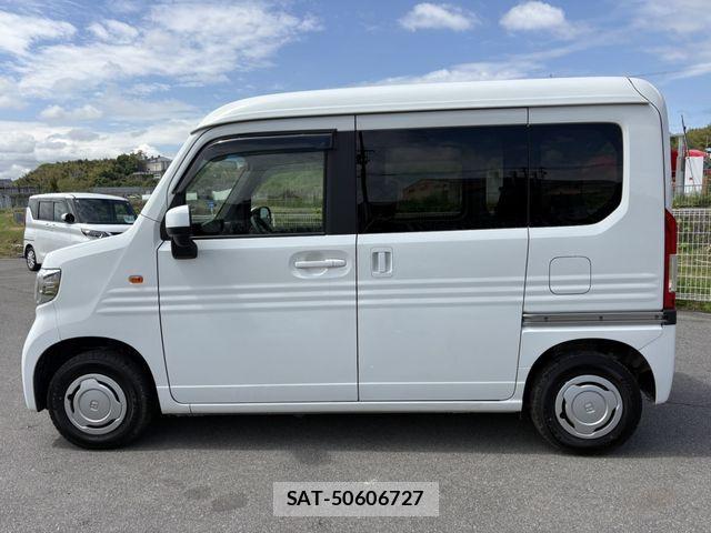 Honda N-VAN 2020-04 6677388-8