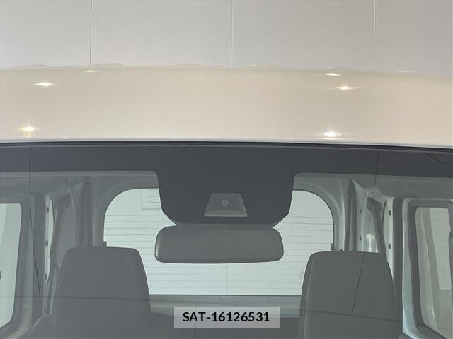 Honda N-VAN 2021-02 6752776-13