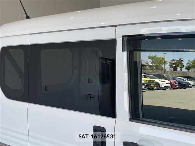 Honda N-VAN 2021-02 6752776-16