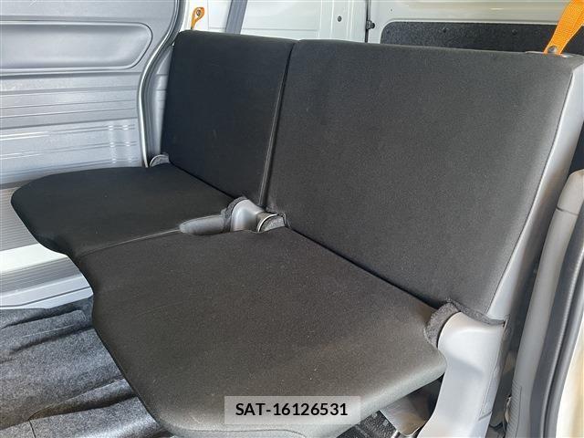 Honda N-VAN 2021-02 6752776-28