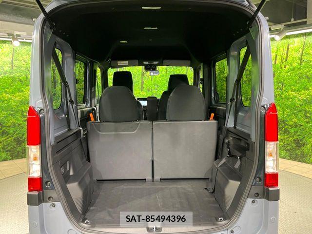 Honda N-VAN 2024-10 6816394-10