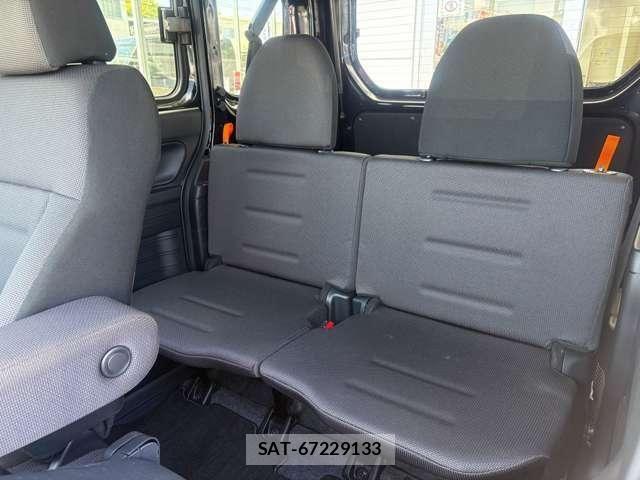 Honda N-VAN 2024-06 6910778-27