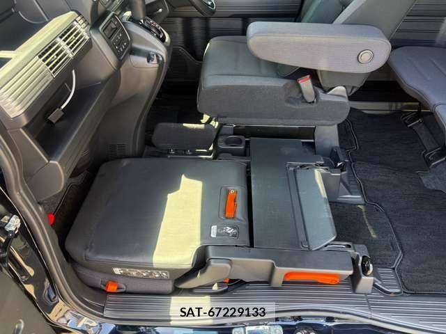 Honda N-VAN 2024-06 6910778-29