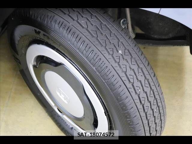 Honda N-VAN 2024-09 6910759-23