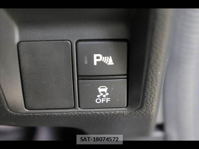 Honda N-VAN 2024-09 6910759-4