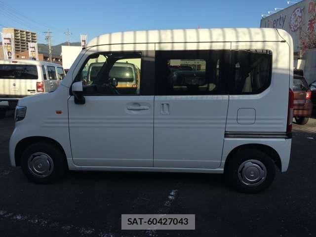 Honda N-VAN 2025-11 6910767-8