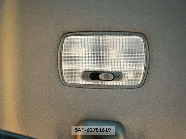 Honda N-VAN 2026-03 6910764-12