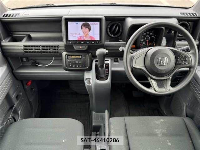 Honda N-VAN 2025-05 7021168-1