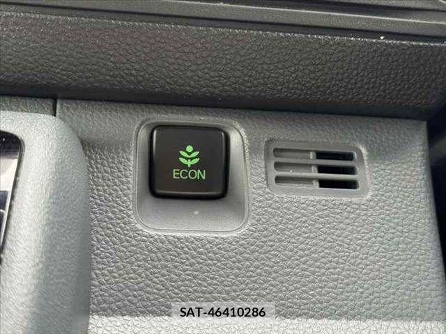 Honda N-VAN 2025-05 7021168-26