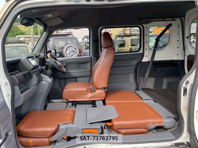 Honda N-VAN 2021-03 7060086-17