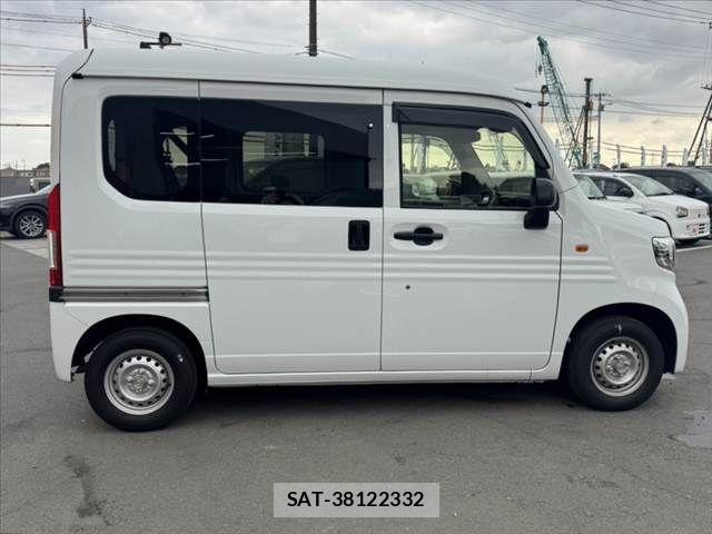 Honda N-VAN 2025-05 7223204-11