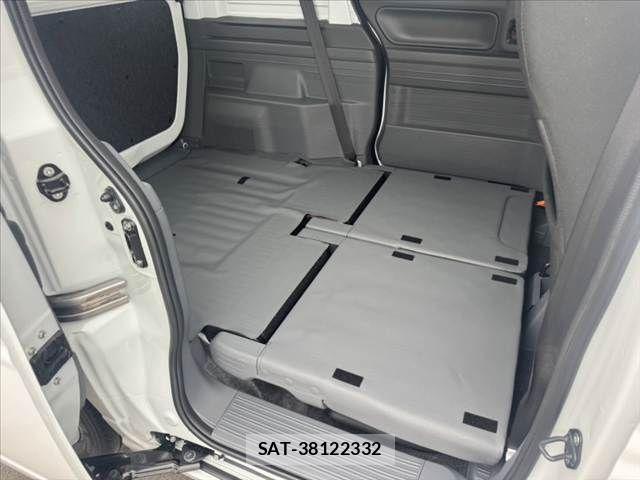 Honda N-VAN 2025-05 7223204-28
