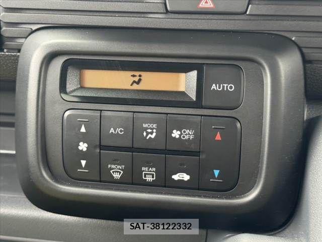 Honda N-VAN 2025-05 7223204-3