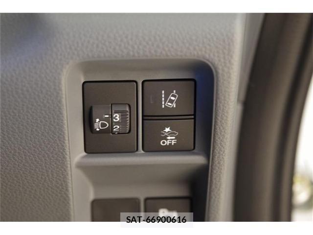 Honda N-VAN 2025-10 7223201-11