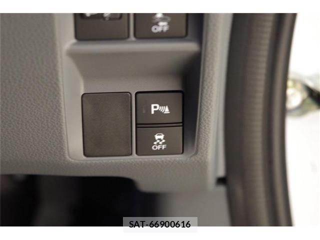 Honda N-VAN 2025-10 7223201-12