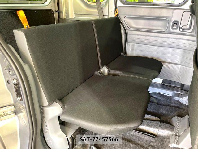 Honda N-VAN 2026-04 7223203-9