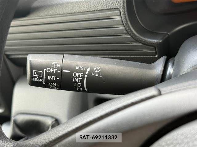 Honda N-VAN 2022-06 7223196-22