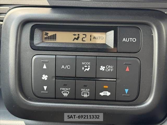 Honda N-VAN 2022-06 7223196-3
